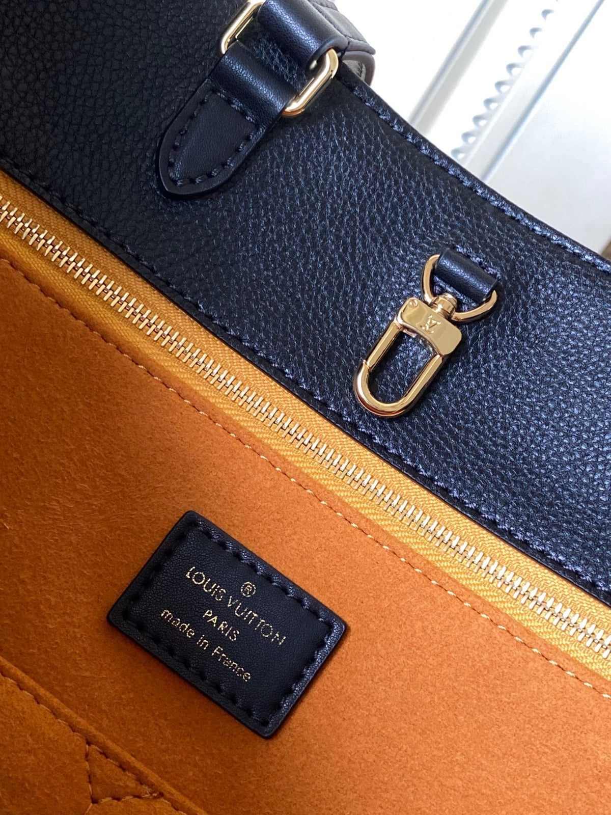 Pronta Entrega – Bolsa Modelo Louis Vuitton Onthego MM
