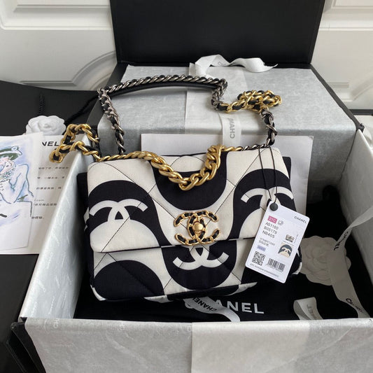 Pronta Entrega – Bolsa Modelo Chanel 19 Flap