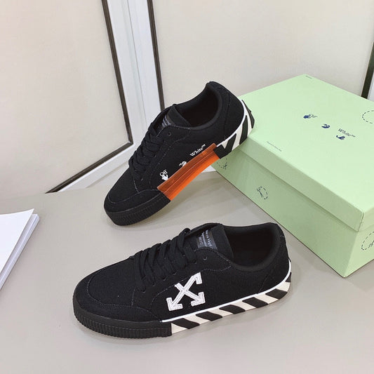 Pronta Entrega – Tênis Modelo Off-White Low Vulcanized