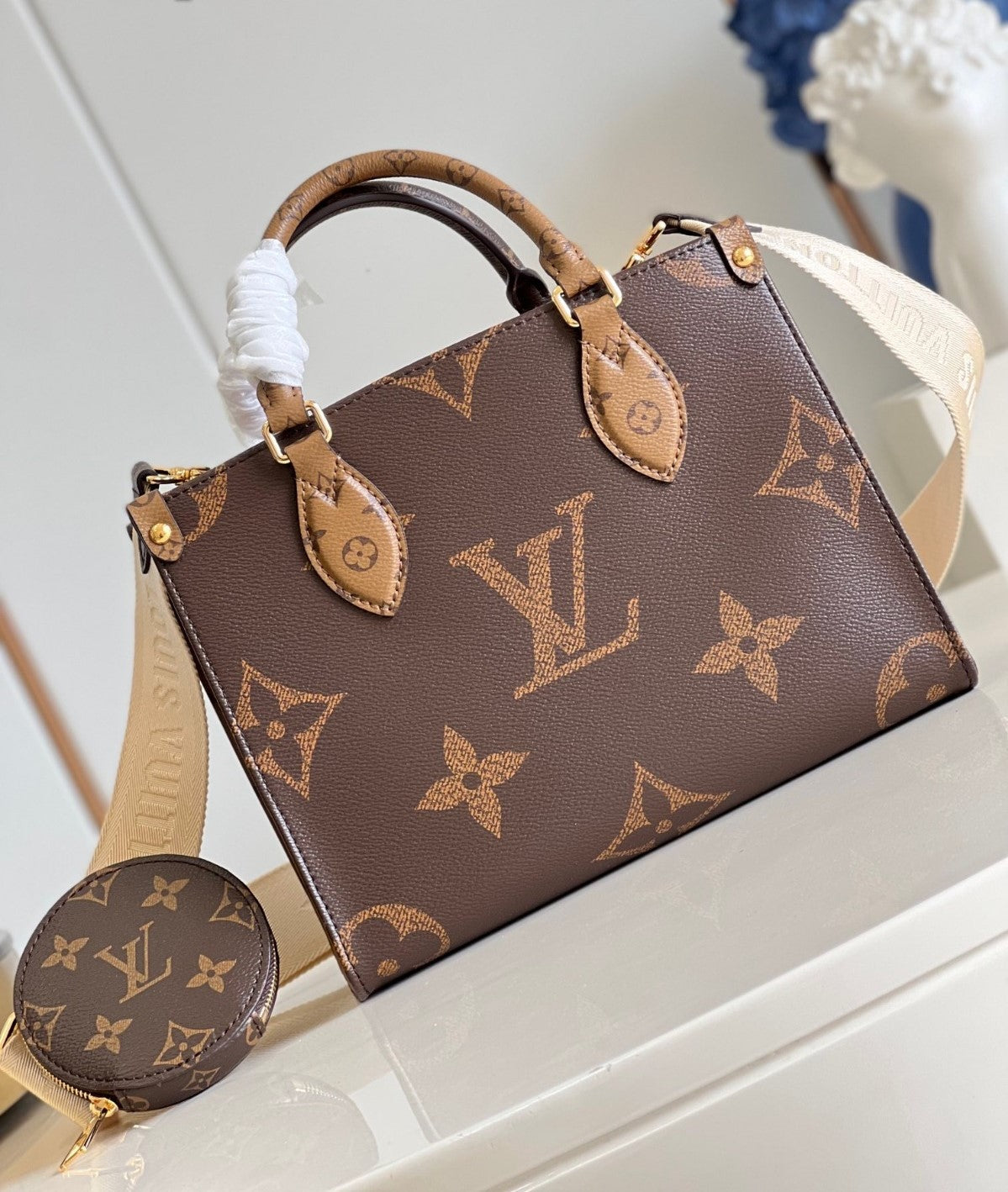 Pronta Entrega – Bolsa Modelo Louis Vuitton Onthego PM