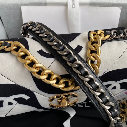 Pronta Entrega – Bolsa Modelo Chanel 19 Flap