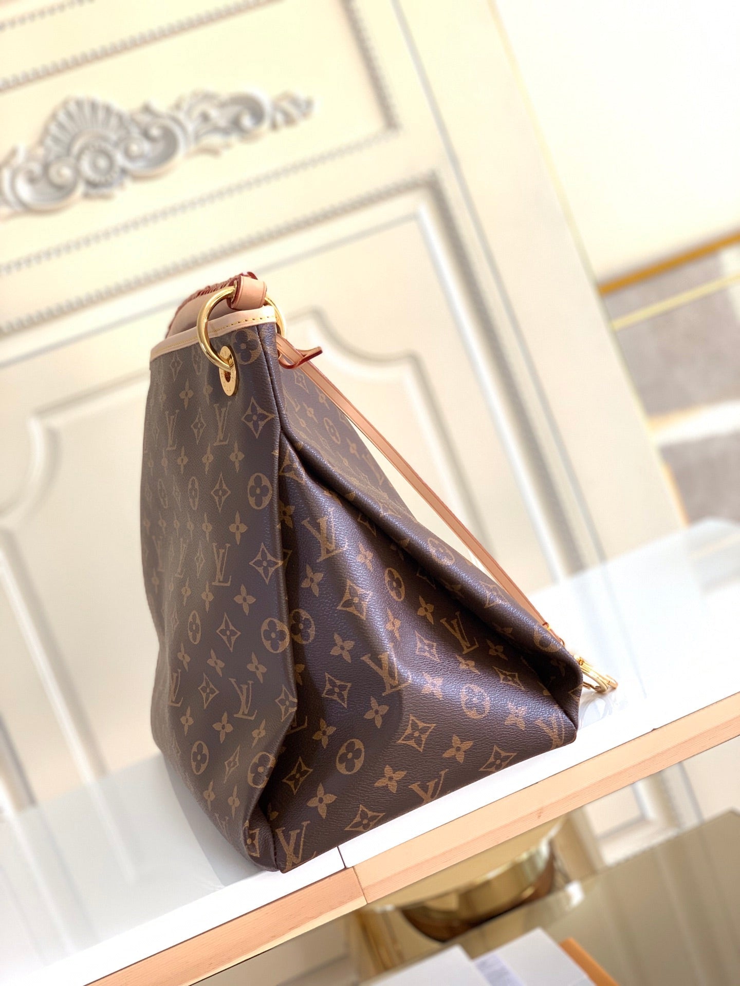 Pronta Entrega – Bolsa Louis Vuitton Artsy Monograma MM