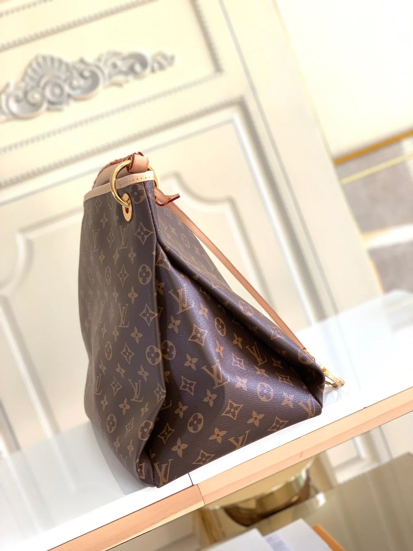 Pronta Entrega – Bolsa Modelo Louis Vuitton Artsy Monograma GM