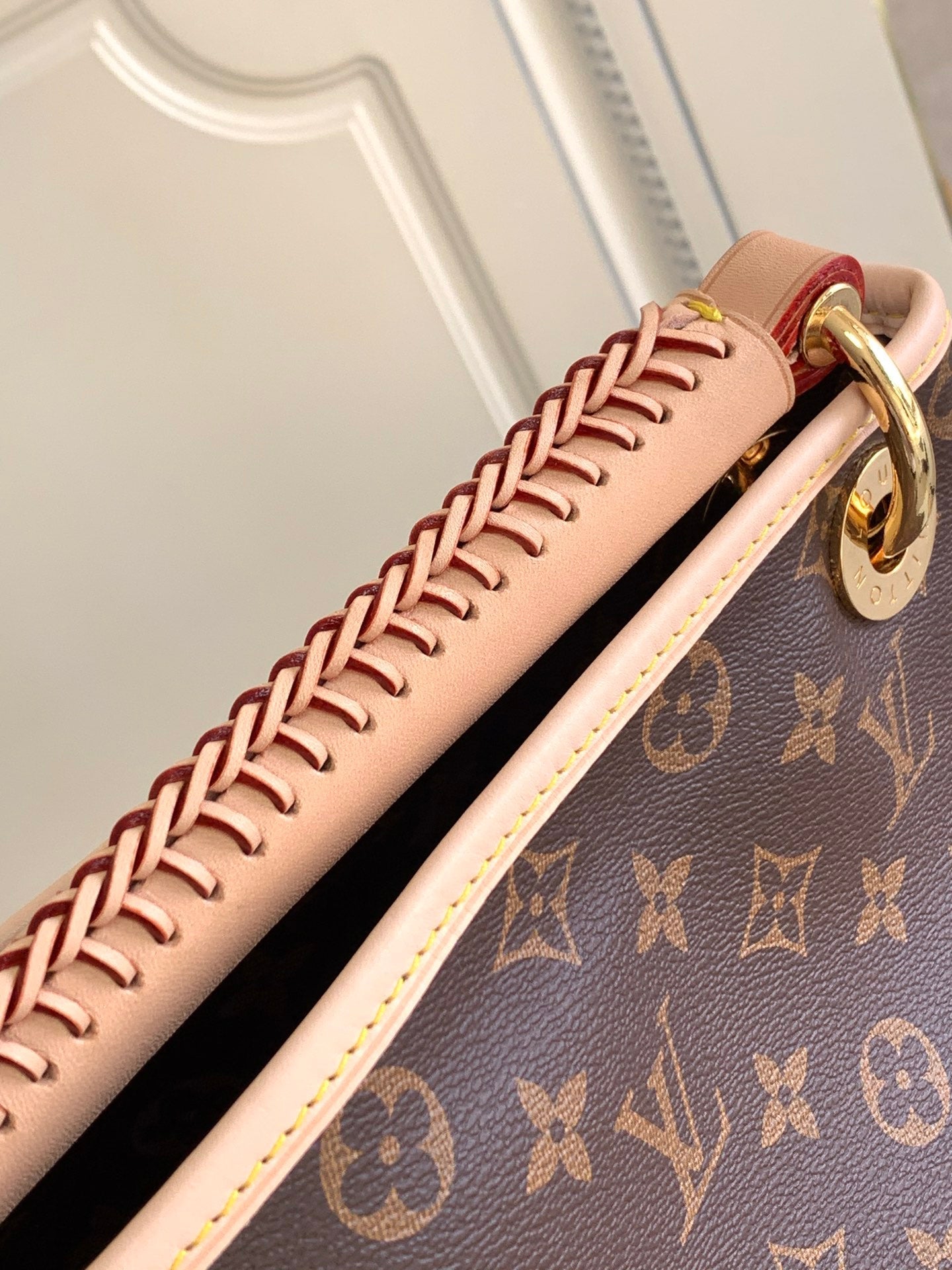 Pronta Entrega – Bolsa Louis Vuitton Artsy Monograma MM