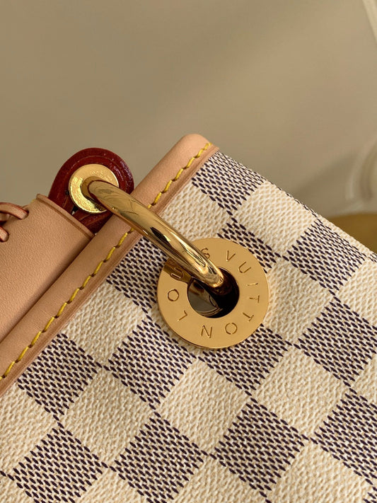 Pronta Entrega – Bolsa Louis Vuitton Artsy Monograma MM