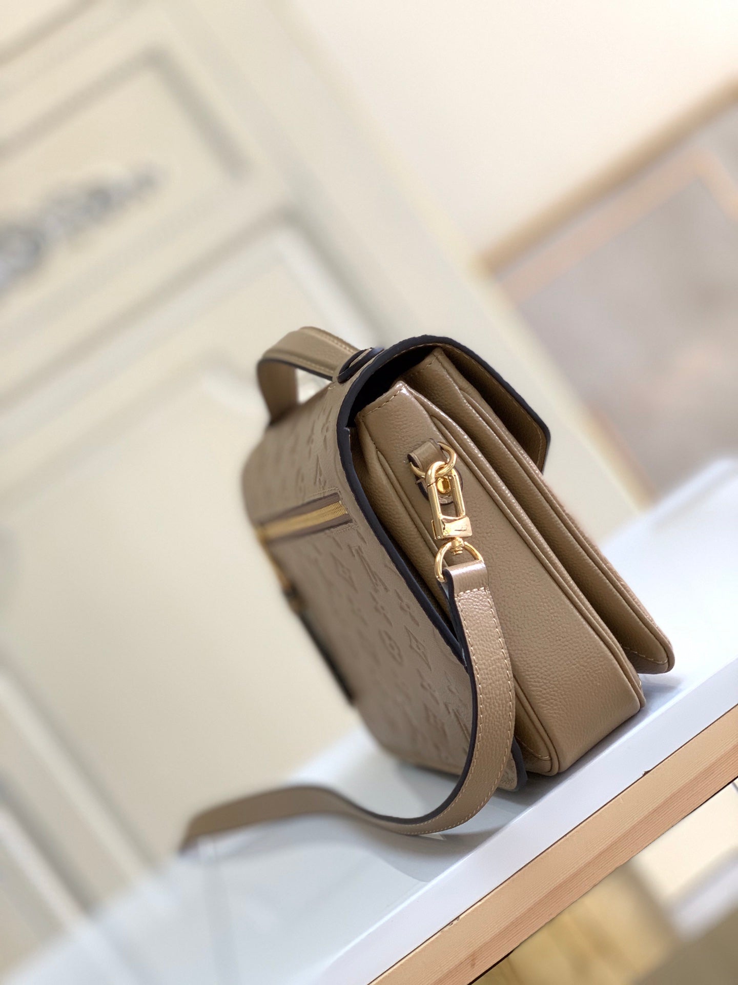 Pronta Entrega – Bolsa Louis Vuitton Pochette Métis