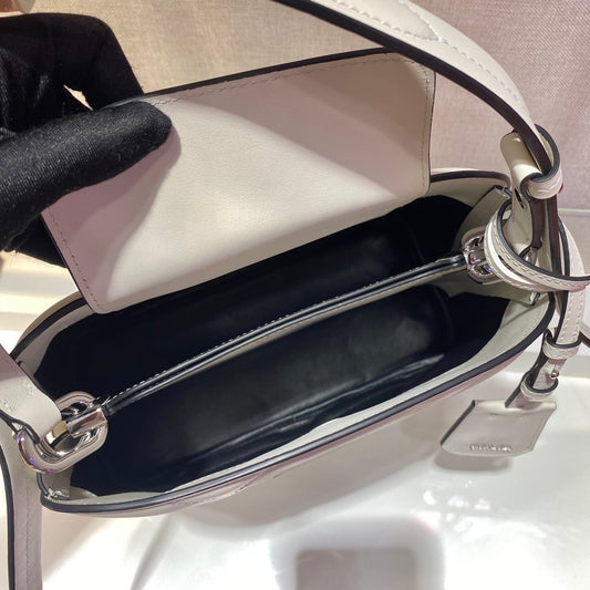 Pronta Entrega – Bolsa Modelo Prada Spectrum