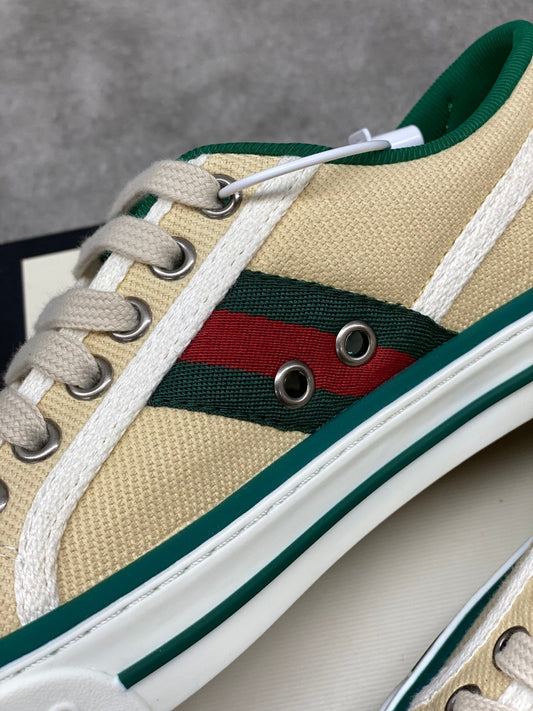Pronta Entrega – Sneaker Modelo Gucci Tennis 1977