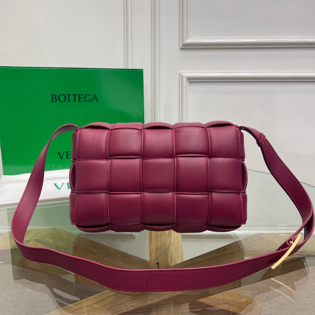 Pronta Entrega – Bolsa Modelo Bottega Cassete Transversal