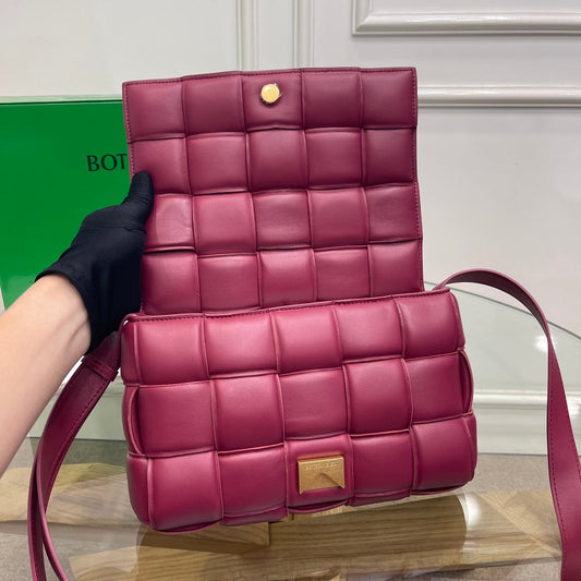 Pronta Entrega – Bolsa Modelo Bottega Cassete Transversal