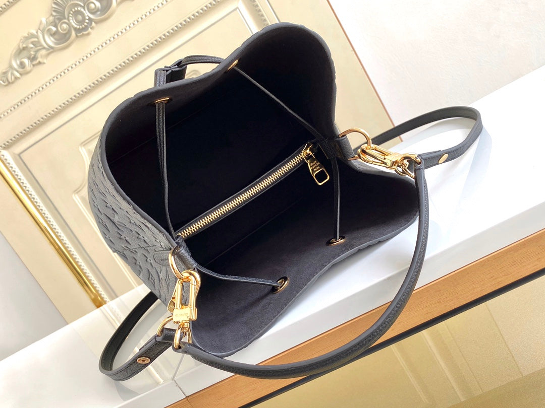 Pronta Entrega – Bolsa Louis Vuitton NéoNoé