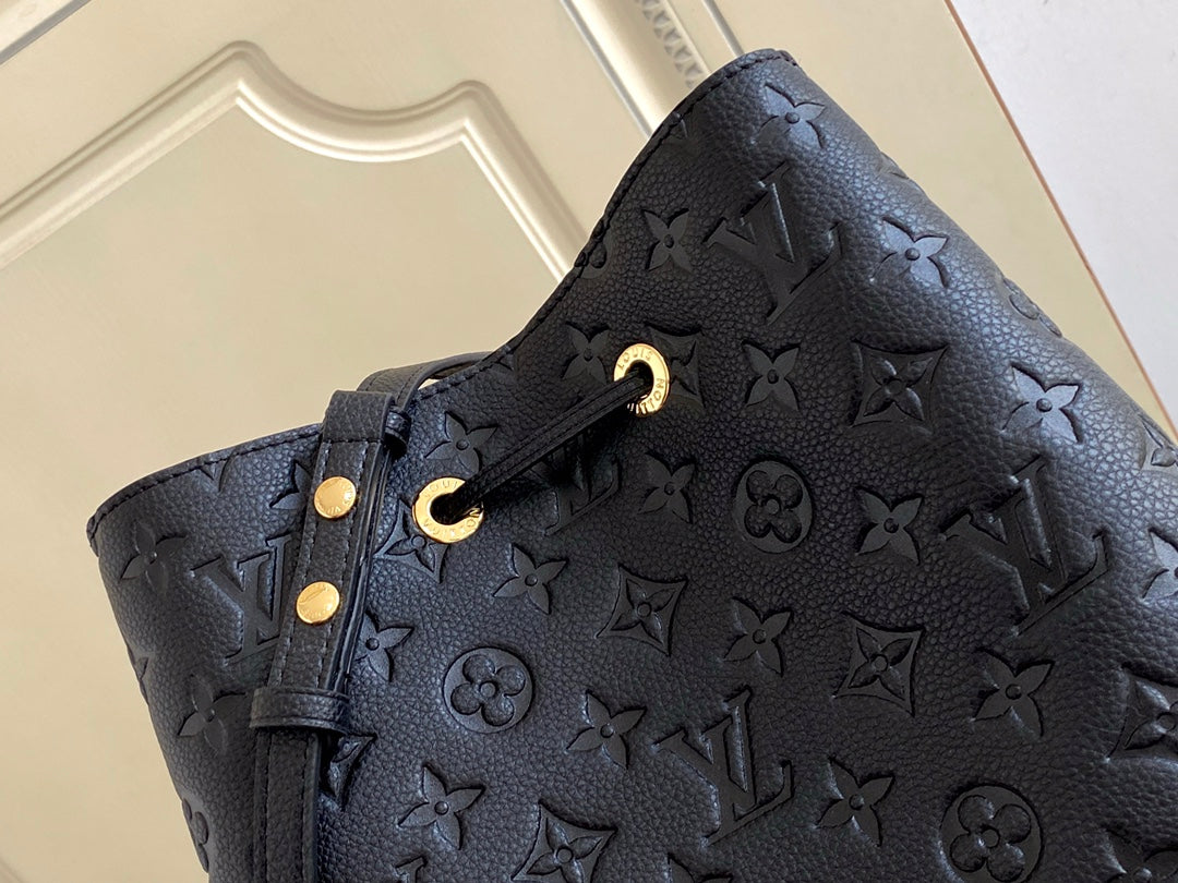 Pronta Entrega – Bolsa Louis Vuitton NéoNoé