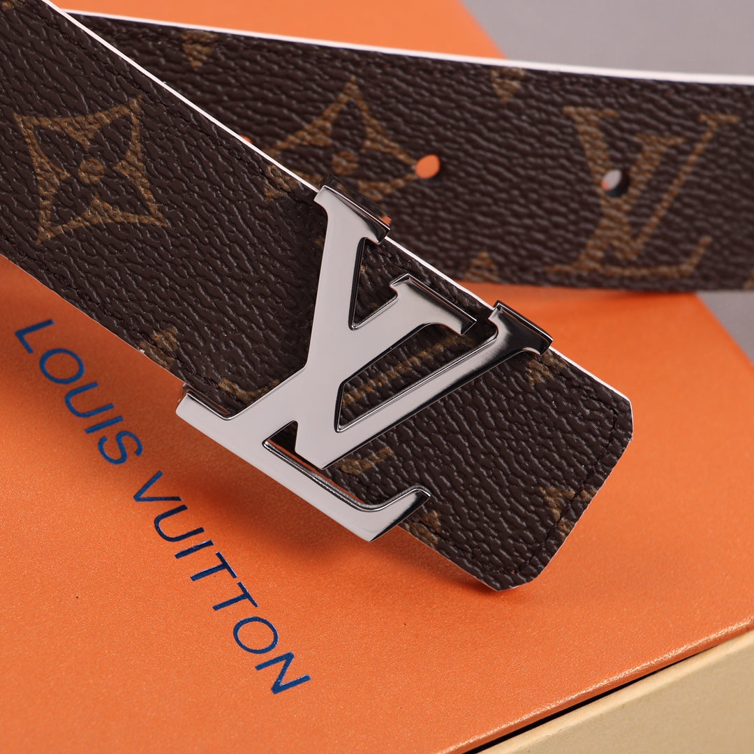 Pronta Entrega – Cinto Modelo Louis Vuitton Reversível LV Initiales 30 mm