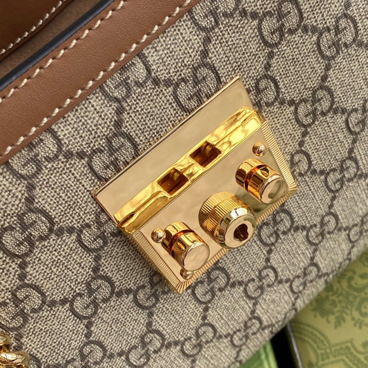 Pronta Entrega – Bolsa Gucci Padlock GG de Ombro Pequena