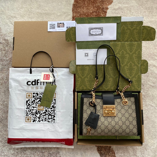 Pronta Entrega – Bolsa Gucci Padlock GG de Ombro Pequena