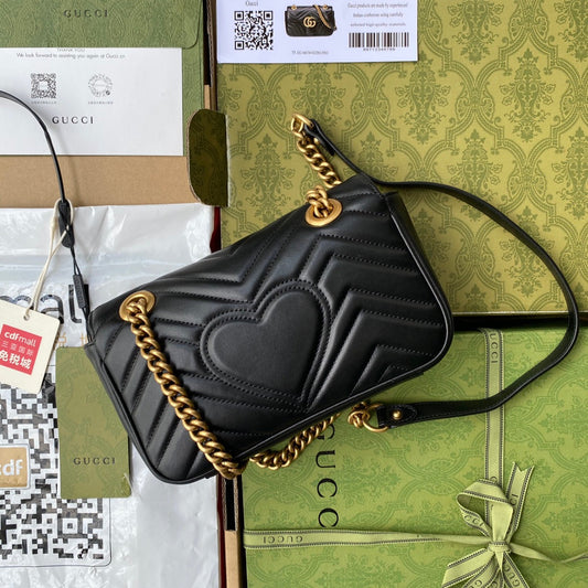 Pronta Entrega – Gucci Bolsa GG Marmont Matelassê Média