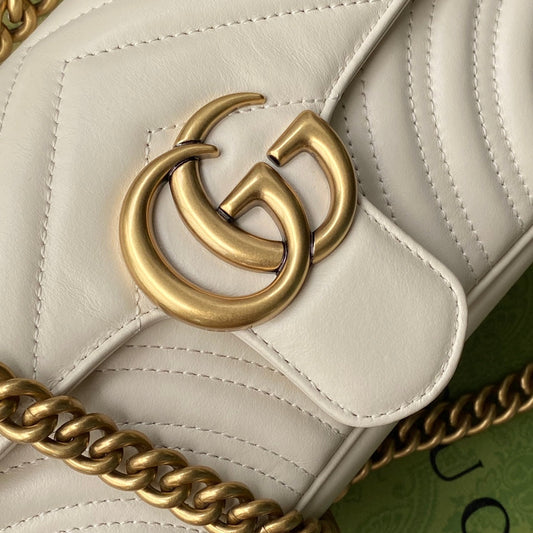 Pronta Entrega – Gucci Bolsa GG Marmont Matelassê Média