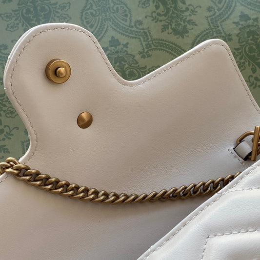Pronta Entrega – Bolsa Gucci GG Marmont Matelassê Pequena