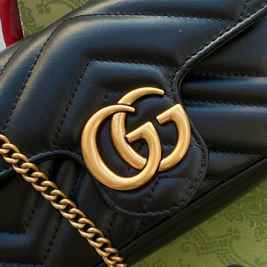Pronta Entrega – Bolsa Gucci GG Marmont Matelassê Pequena