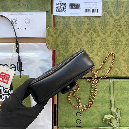 Pronta Entrega – Bolsa Gucci GG Marmont Matelassê Pequena