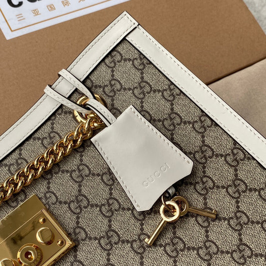 Pronta Entrega – Bolsa Gucci Padlock GG de Ombro Média
