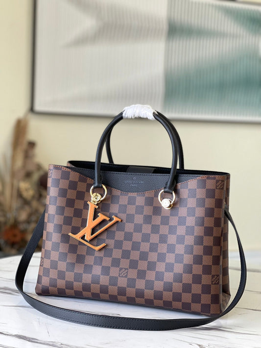 Pronta Entrega – Bolsa Modelo Louis Vuitton Riverside Alça Preta