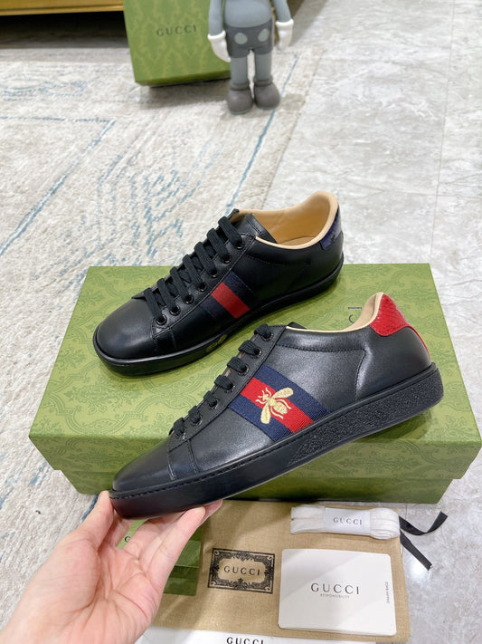 Pronta Entrega – Sneaker Modelo Gucci Ace com Bordado