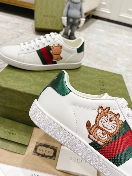 Pronta Entrega – Tênis Modelo Gucci X Doraemon