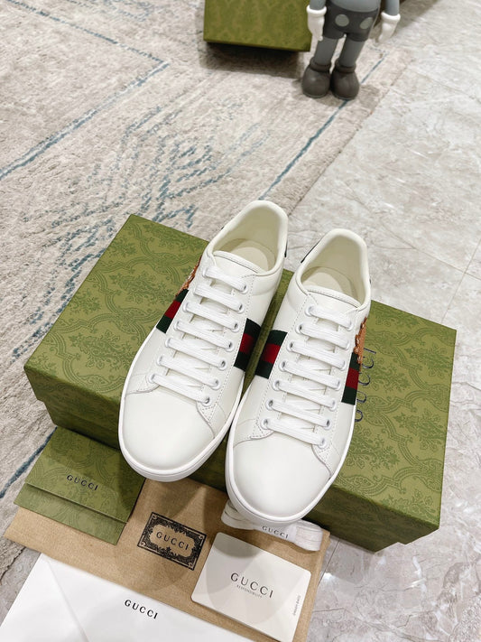 Pronta Entrega – Tênis Modelo Gucci X Doraemon