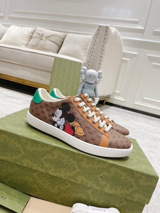 Pronta Entrega – Sneaker Modelo Gucci Mickey Mouse
