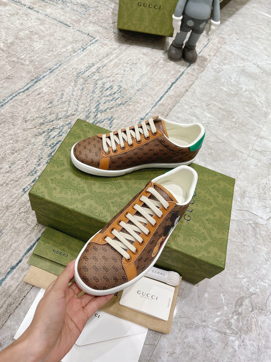 Pronta Entrega – Sneaker Modelo Gucci Mickey Mouse