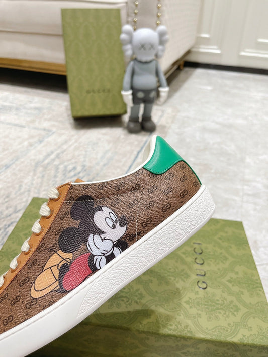 Pronta Entrega – Sneaker Modelo Gucci Mickey Mouse