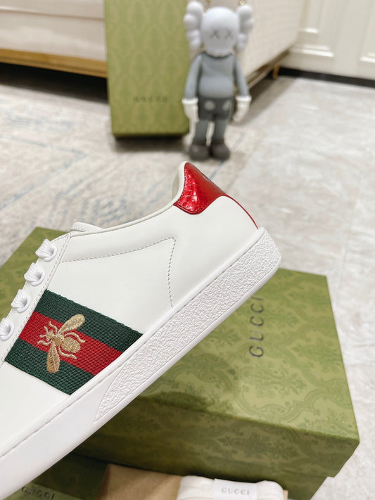 Pronta Entrega – Sneaker Modelo Gucci Ace com Bordado