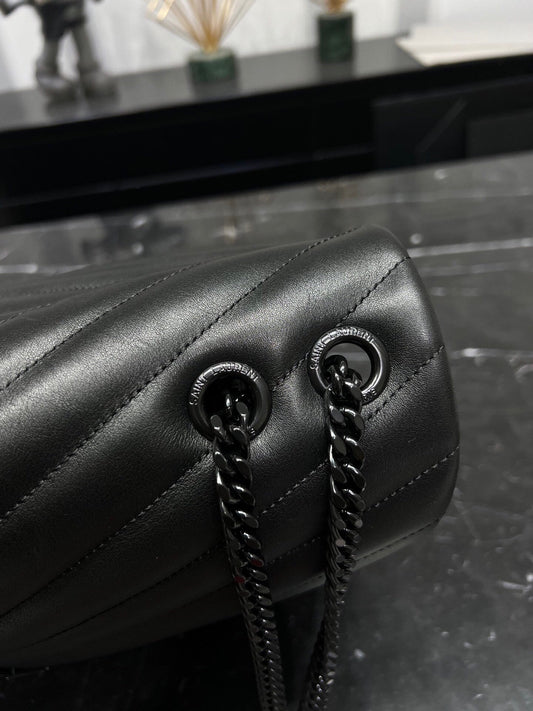 Pronta Entrega – Bolsa Modelo Yves Saint Laurent Loulou Grande