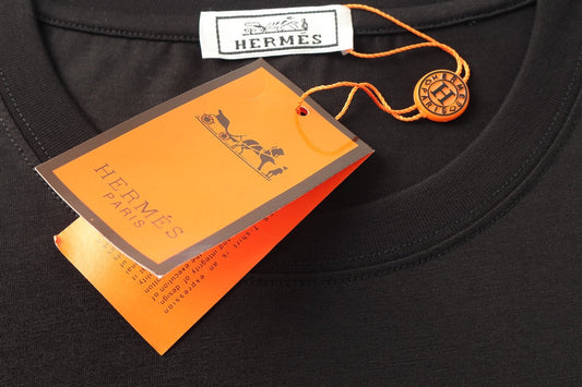 Pronta Entrega – Camiseta Modelo Hermès Horsebit