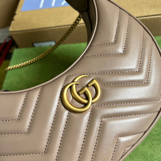 Pronta Entrega – Bolsa Gucci Mini GG Marmont Meia Lua