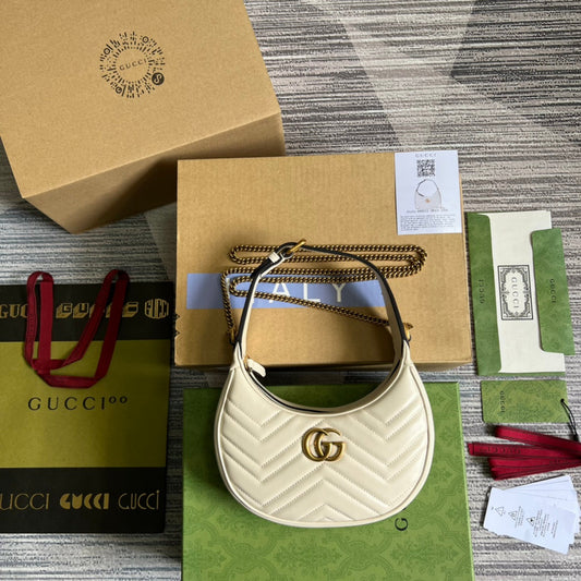 Pronta Entrega – Bolsa Gucci Mini GG Marmont Meia Lua
