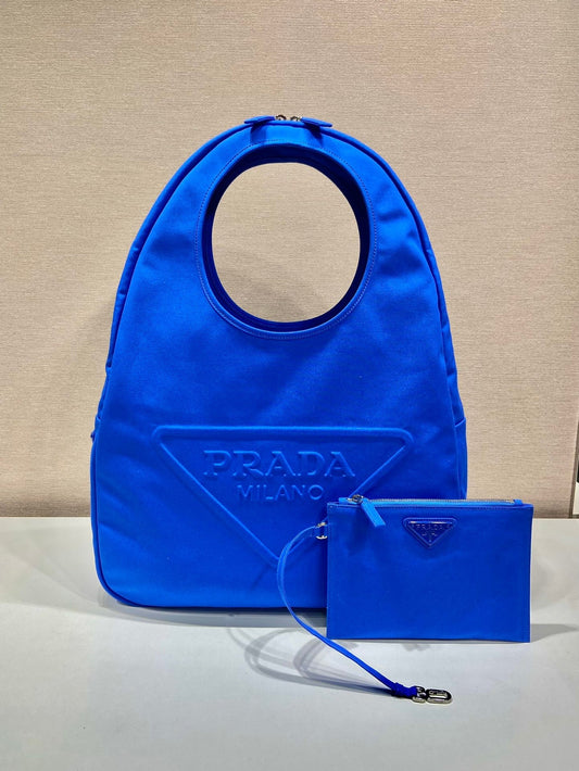 Pronta Entrega – Bolsa Modelo Prada Men Canvas Hobo Bag com Logotipo em Relevo na Frente-Azul