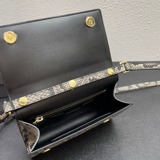 Pronta Entrega – Bolsa Modelo Dolce & Gabbana DG Girls