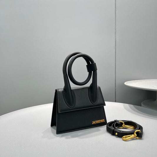 Pronta Entrega – Bolsa Modelo Jacquemus Le Chiquito Noeud