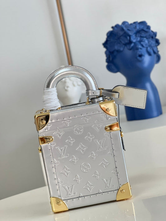 Pronta Entrega – Bolsa Modelo Louis Vuitton Caixa Cubo Scott Prata