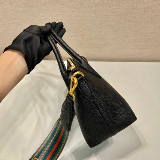 Pronta Entrega – Bolsa Modelo Prada Daino Preta Italiana