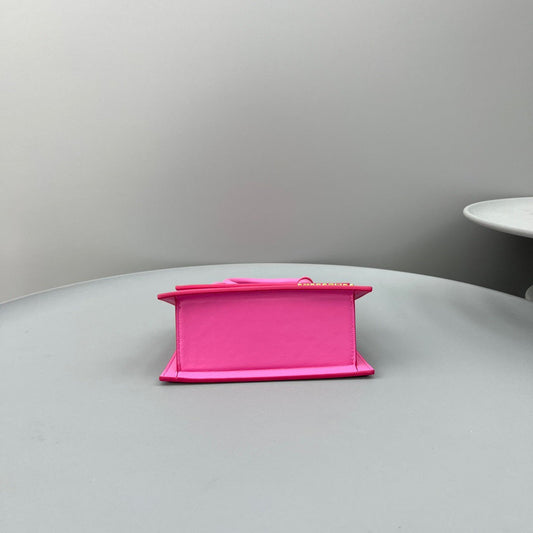 Pronta Entrega – Bolsa Modelo Jacquemus Le Chiquito Noeud
