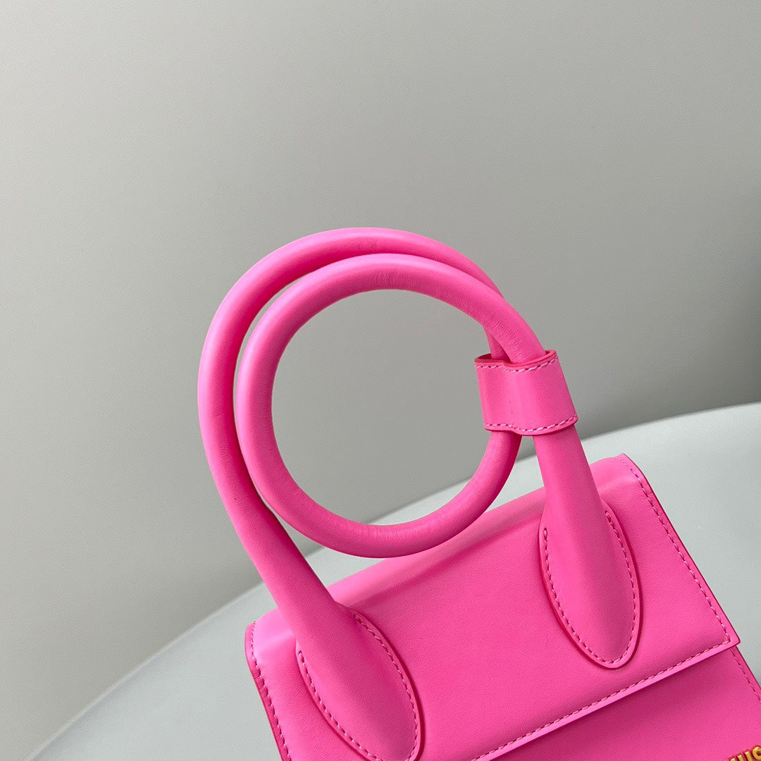 Pronta Entrega – Bolsa Modelo Jacquemus Le Chiquito Noeud