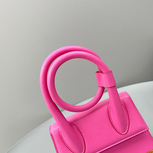 Pronta Entrega – Bolsa Modelo Jacquemus Le Chiquito Noeud