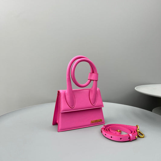 Pronta Entrega – Bolsa Modelo Jacquemus Le Chiquito Noeud