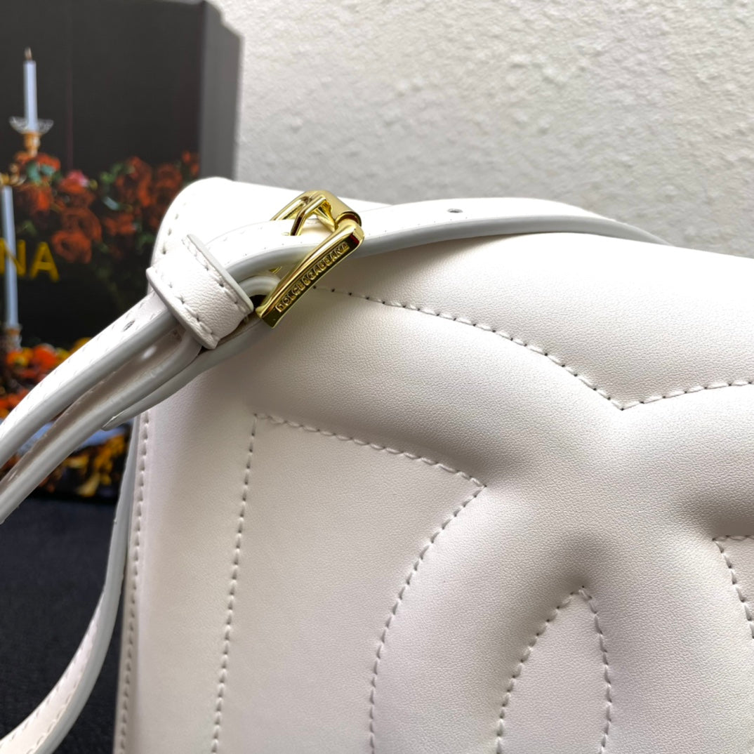 Pronta Entrega – Bolsa Modelo Dolce & Gabbana DG Longo
