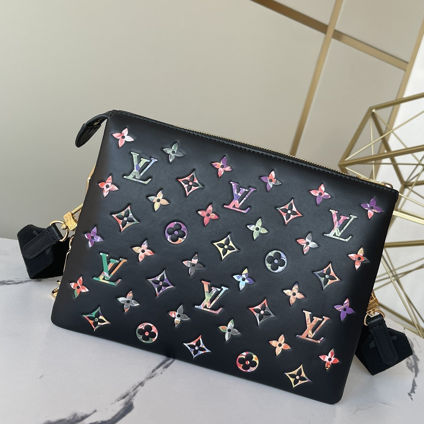 Pronta Entrega – Bolsa Modelo Louis Vuitton Garden Coussin