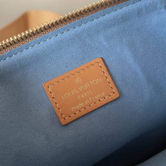 Pronta Entrega – PRONTA-ENTREGA – Bolsa Modelo Louis Vuitton Garden Coussin