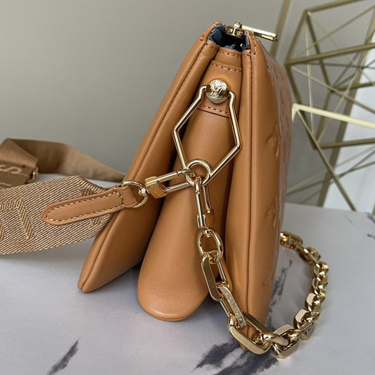 Pronta Entrega – PRONTA-ENTREGA – Bolsa Modelo Louis Vuitton Garden Coussin